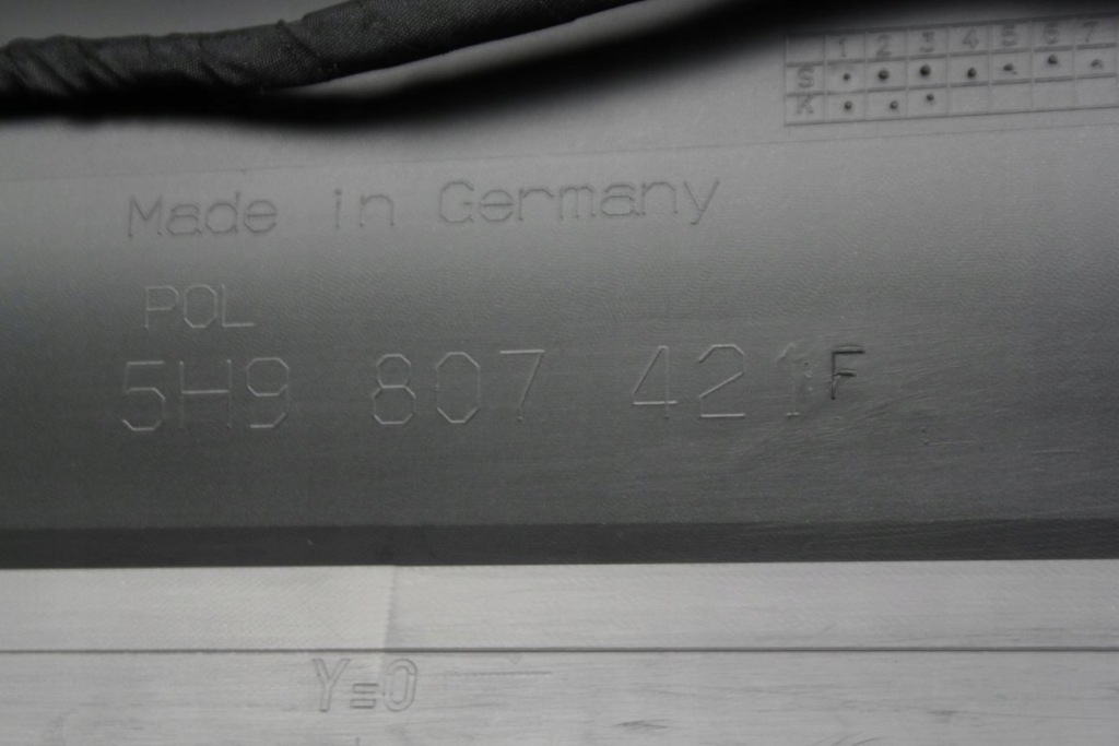 фото №12, Бампер задня vw golf viii variant lc7q 5h9807421f