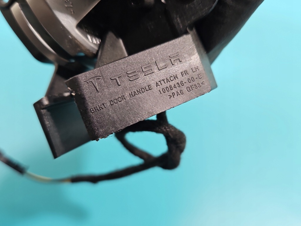 Ручка внутрішня перед ліва tesla model s 1008436-00-e Оригінал