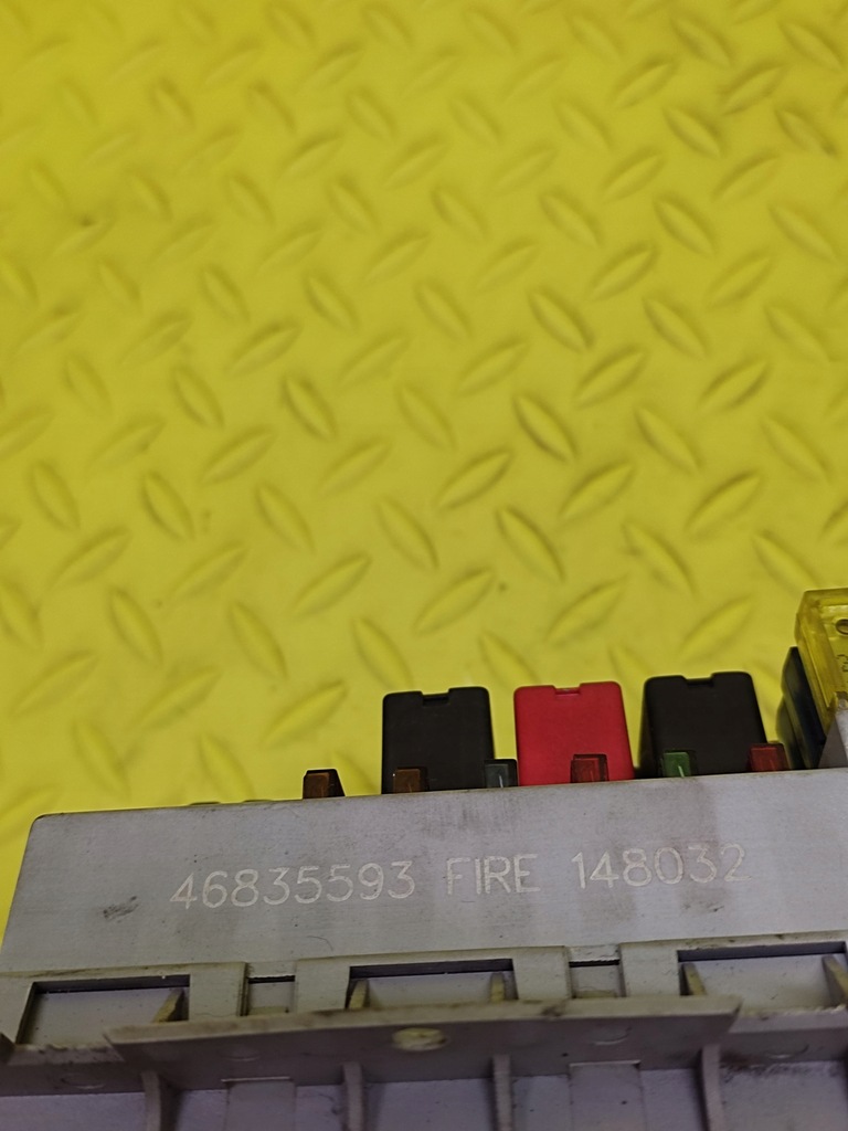 фото №5, Fiat punto ii коробка предохранителей 46835593