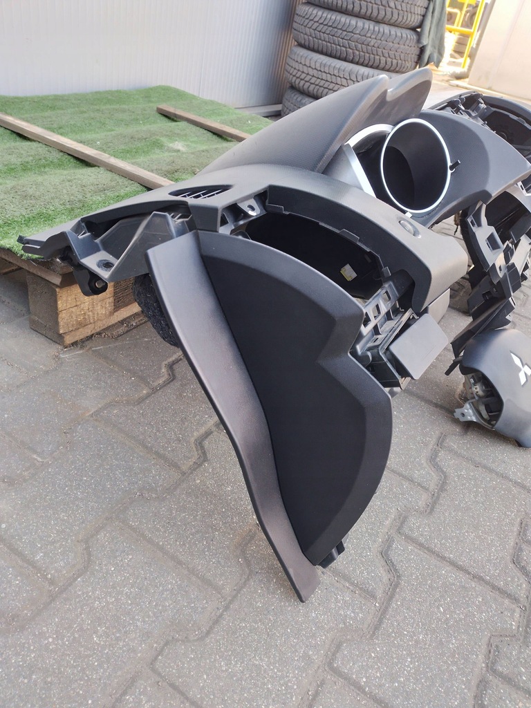 фото №8, Приборная панель приборная подушки безопасности ремни датчик mitsubishi outlander ii prem/karo