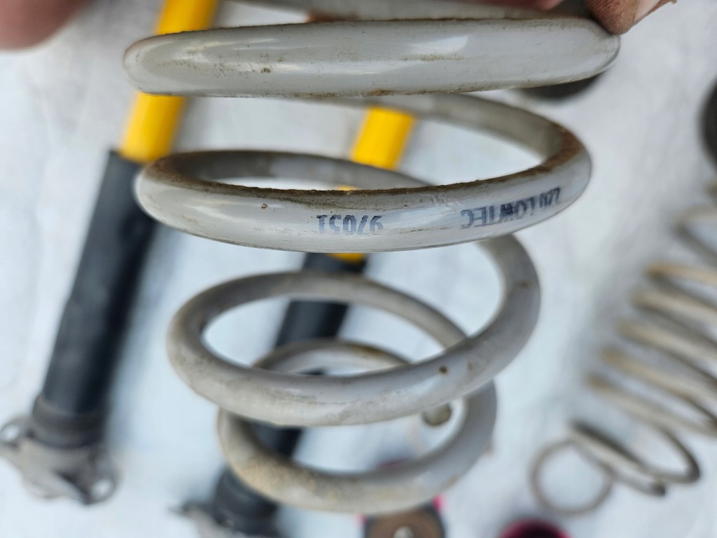 Seat leon 5f fr рестайлинг  универсал резьба амортизаторы задняя lowtec Цена