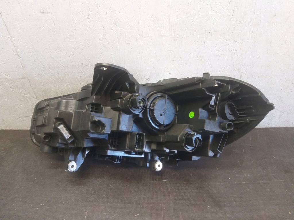 фото №10, Лампа лампы перед правая левая bmw i 1 f40 7214913-13 7214914-13