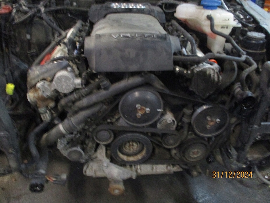 Купити Audi a6 c6 рестайлінг  двигун 2,8fsi ccd комплектний