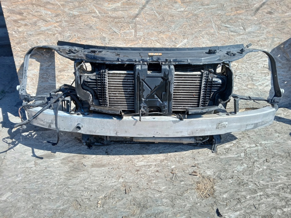 фото №2, Mercedes r-klasa w251 pas передний радиатор