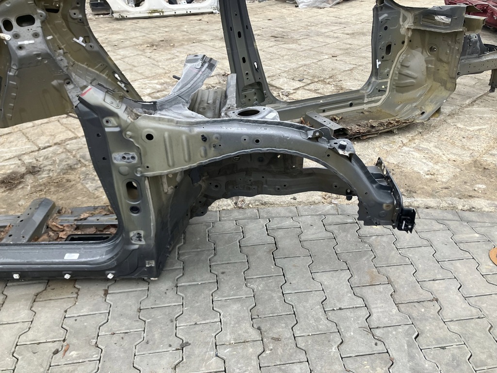 фото №1, Четверть лонжерон правая правый перед honda civic x hb 17- nh737m