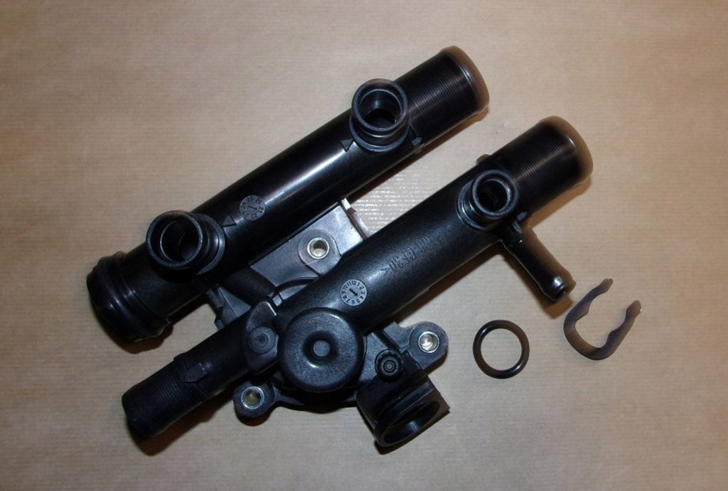 Корпус термостата r trafic 2 2.2/2.5dc Цена