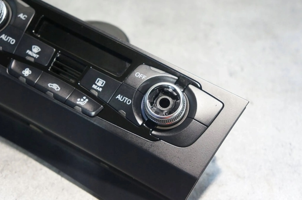 фото №6, Панель обдув кондиціонера блок керування audi a5 8t 8k2820043ac