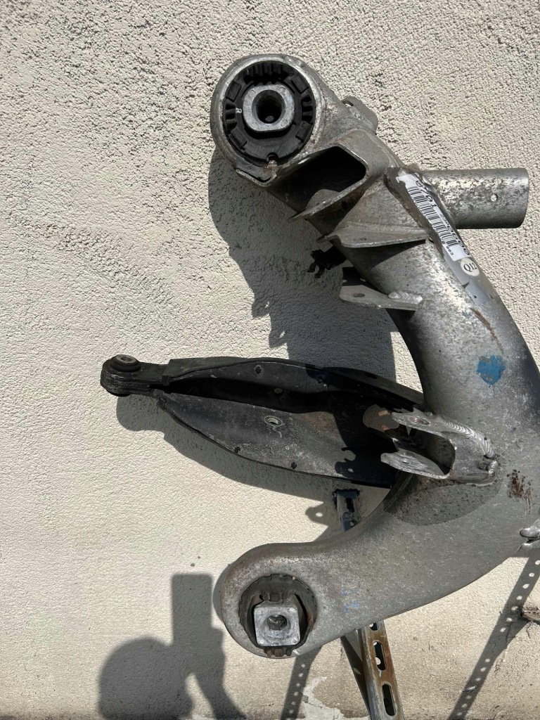 фото №5, Балка подрамник задняя a2303500600 переключатель левая правая mercedes sl r230