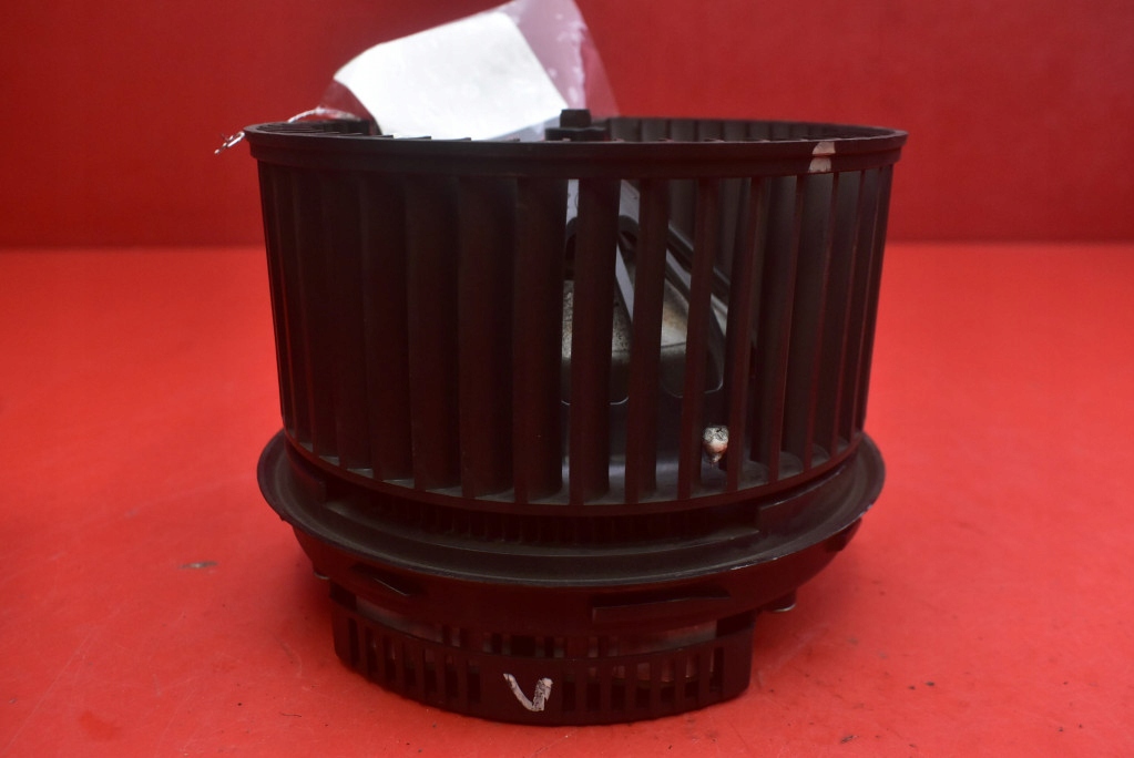 фото №5, Повітродувка вентилятор обдув eu 4m5h-18456-cc volvo v50 1 i 03-11