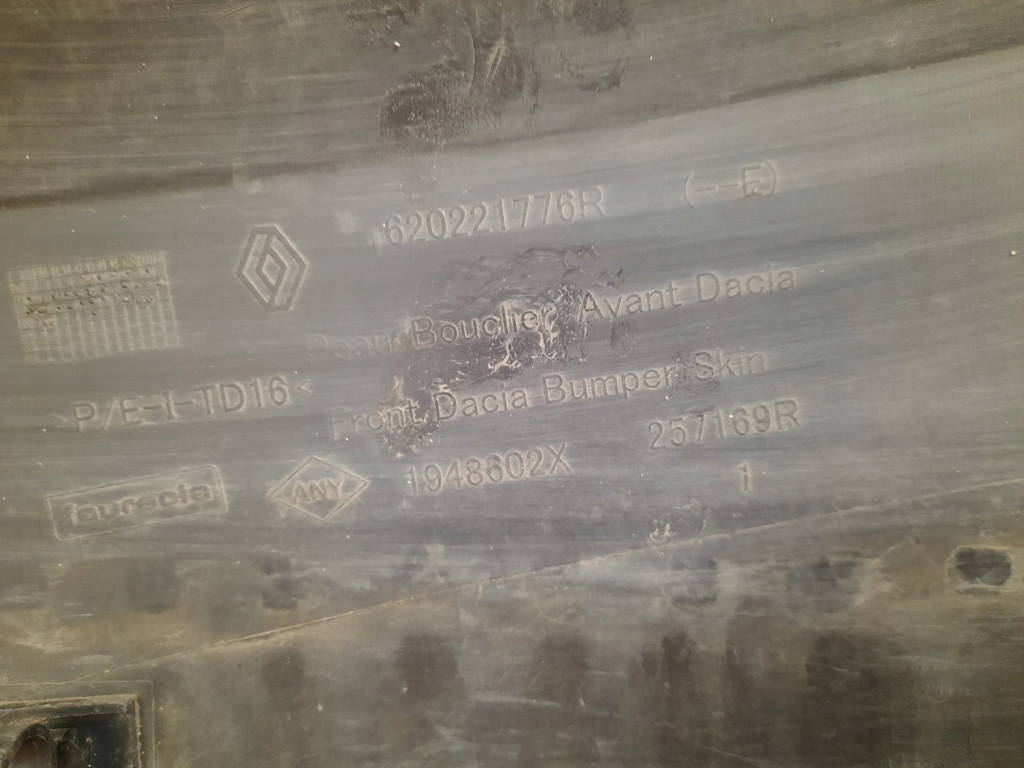 фото №10, Dacia duster 2 17-24 бампер перед передній 620221776r