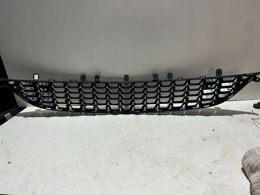 Решётка нижняя бампера opel astra j gtc с Разборки