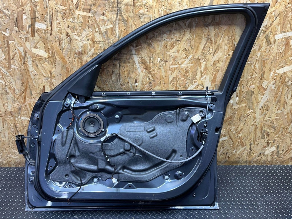 фото №15, Дверь передние перед сторона правая bmw 3 f30 f35 f31 b39 mineralgrau