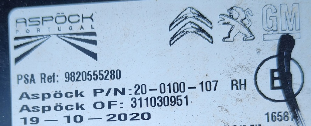 фото №8, Лампа задня права peugeot partner rifter 9820555280 ідеальний стан