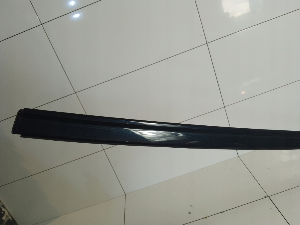 Молдинг кровельная bmw 5 e60 416 carbonschwarz правая Киев