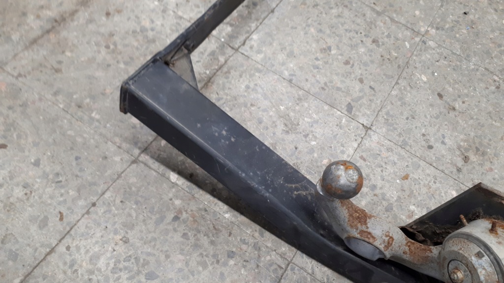 фото №12, 5n0803880g hak буксировочный vw tiguan