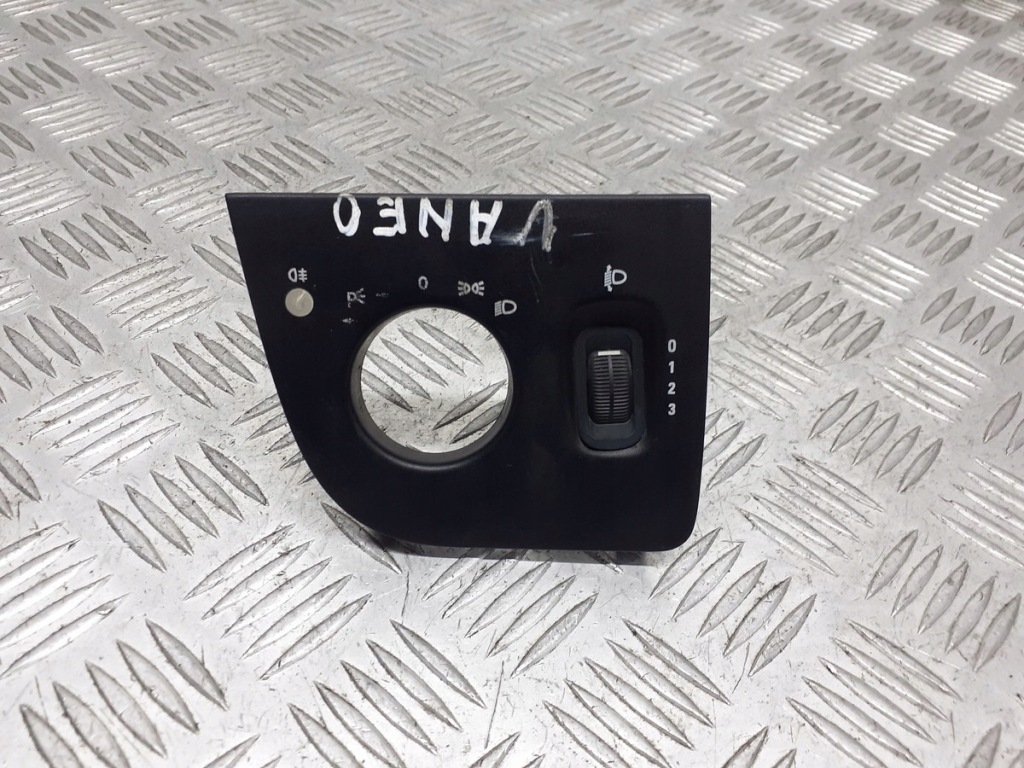 Купить Панель регулировки света mercedes vaneo w414