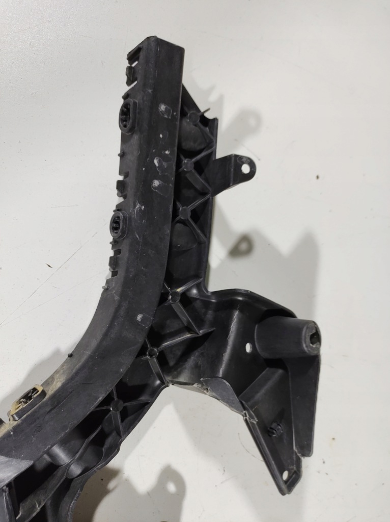 фото №6, Volvo v60 18r- направляющая кронштейн бампера правый задняя