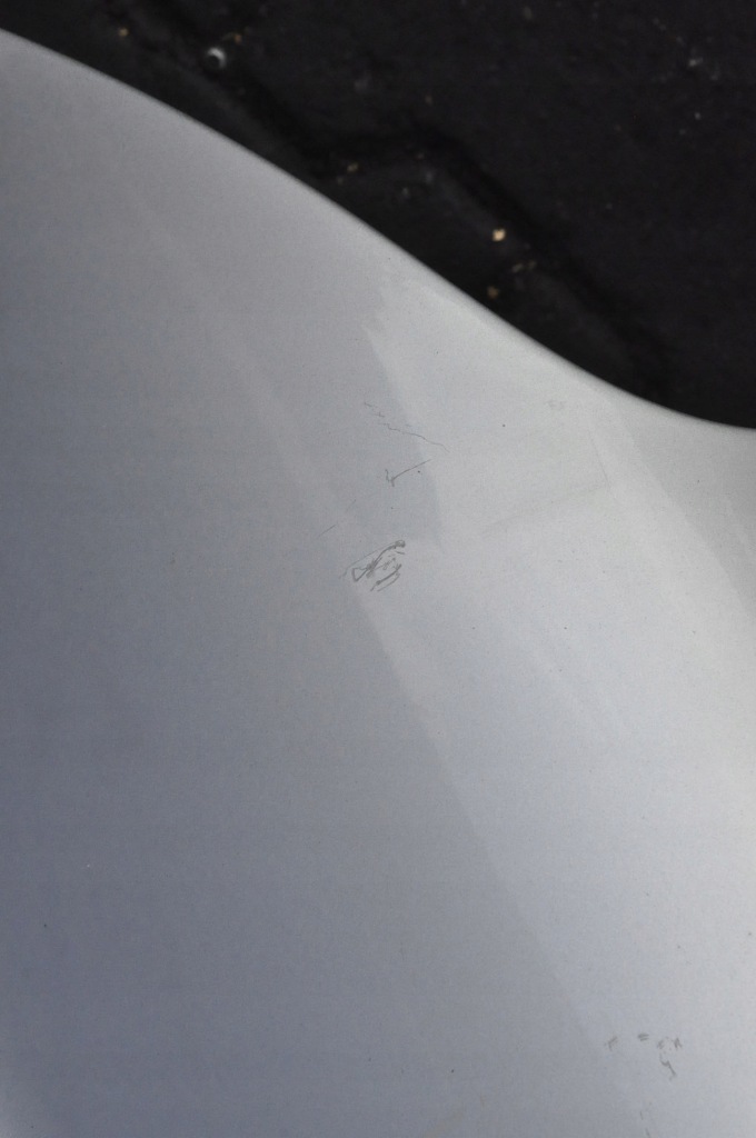 Купити Volvo c3006-09 крило правий перед передній