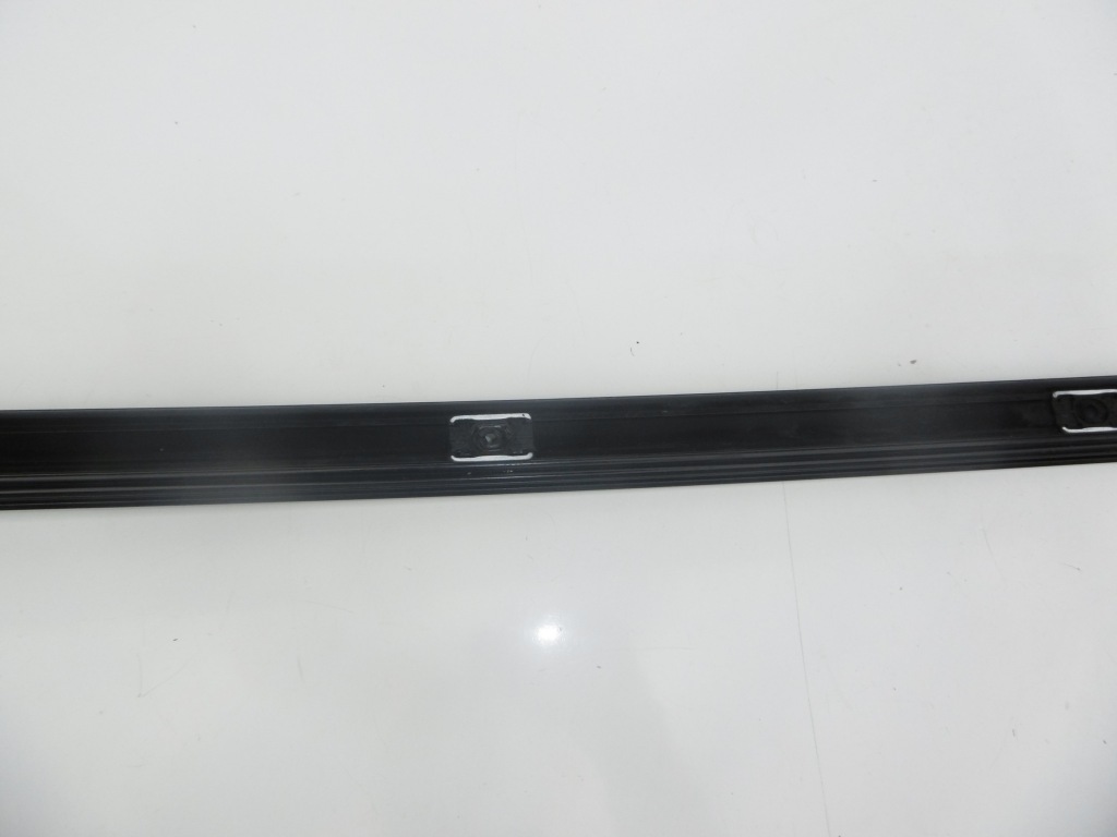 Купити Рейлінг молдинг дахова ліва porsche cayenne 7l