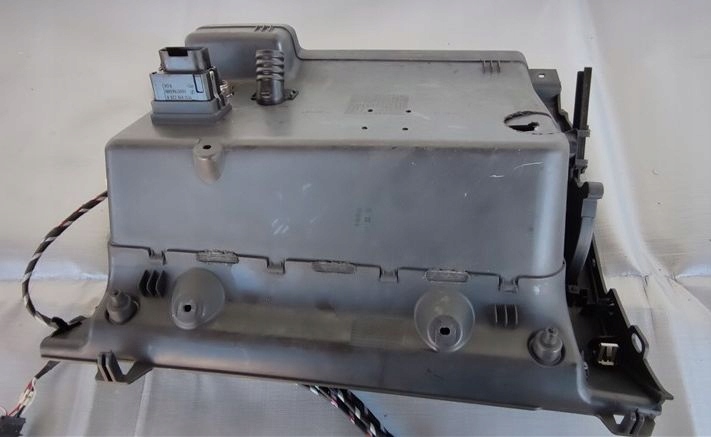 фото №7, Бардачок пасажира перемикач подушка безпеки ii 10-15r 1t1857097j 1y0919228b