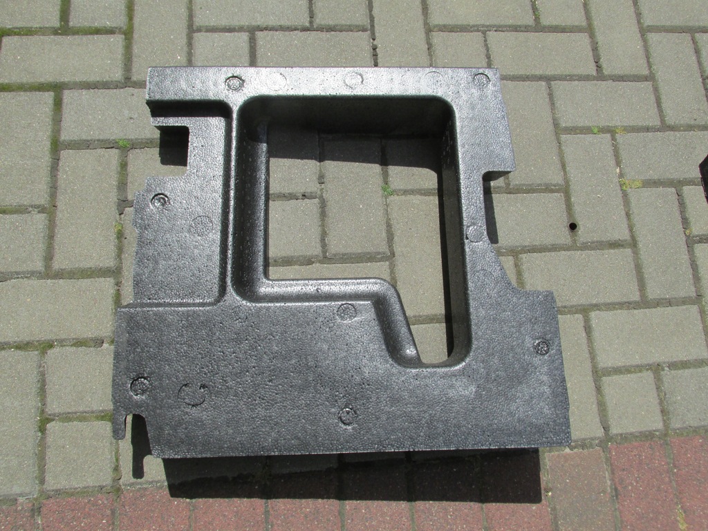 фото №3, Пенополистирол w пол задняя c-max mk2 2011 rok