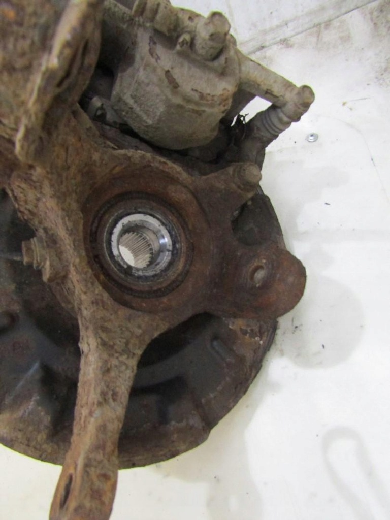 фото №8, Поворотний кулак ліва амортизаторна стійка лівий перед suzuki sx4 s-cross