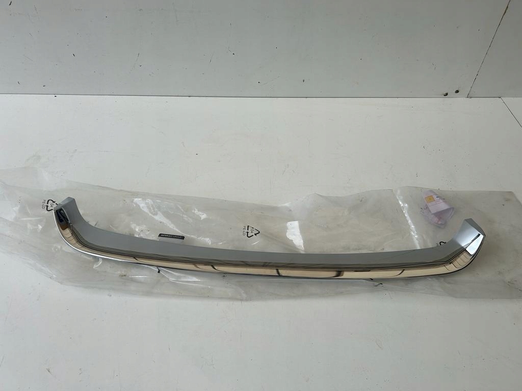 фото №1, Renault scenic iii lift молдинг бампера перед