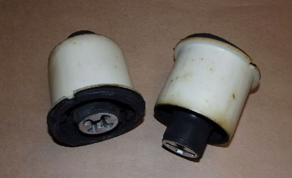 фото №2, Втулка задній балка r kangoo ii