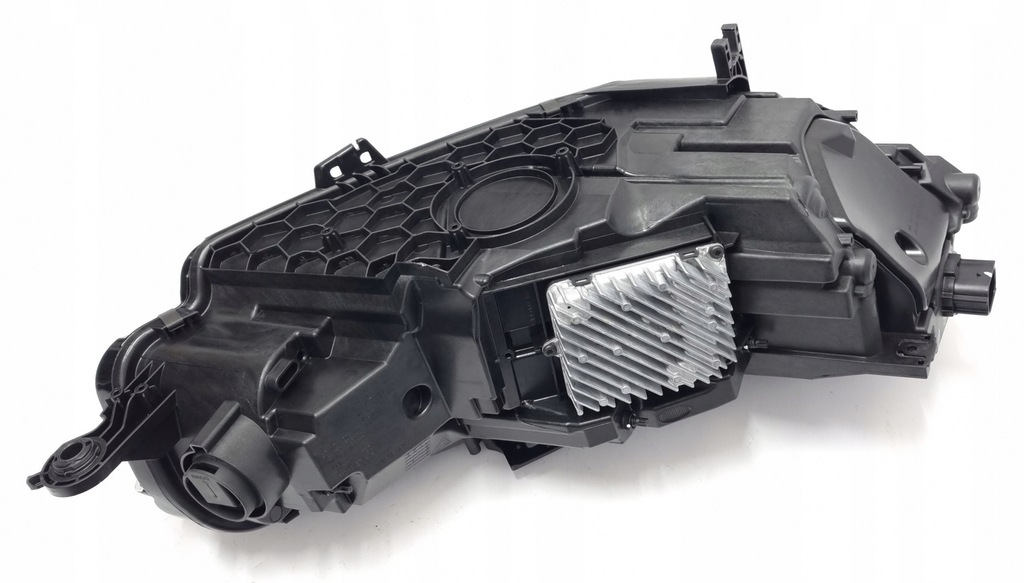 Фара matrix левая америка audi a5 8w6 f5 8w6941039b в Украине