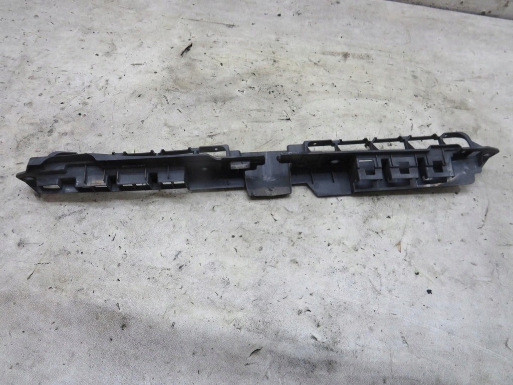 фото №1, Направляющая средний задняя subaru xv