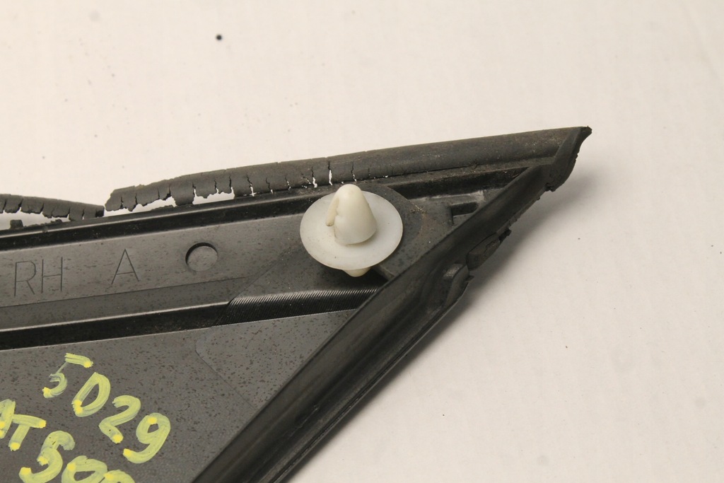 фото №6, Трикутник крила правий fiat 500 735426886