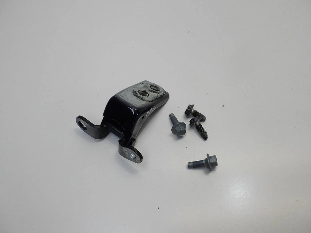 фото №1, Honda jazz v 2021 петля дверь правый перед верхний