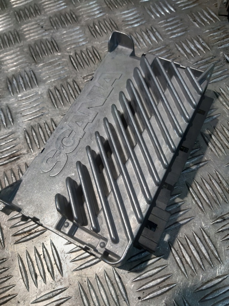 Купить Scania r блок управления света cuv 2025651 1943618