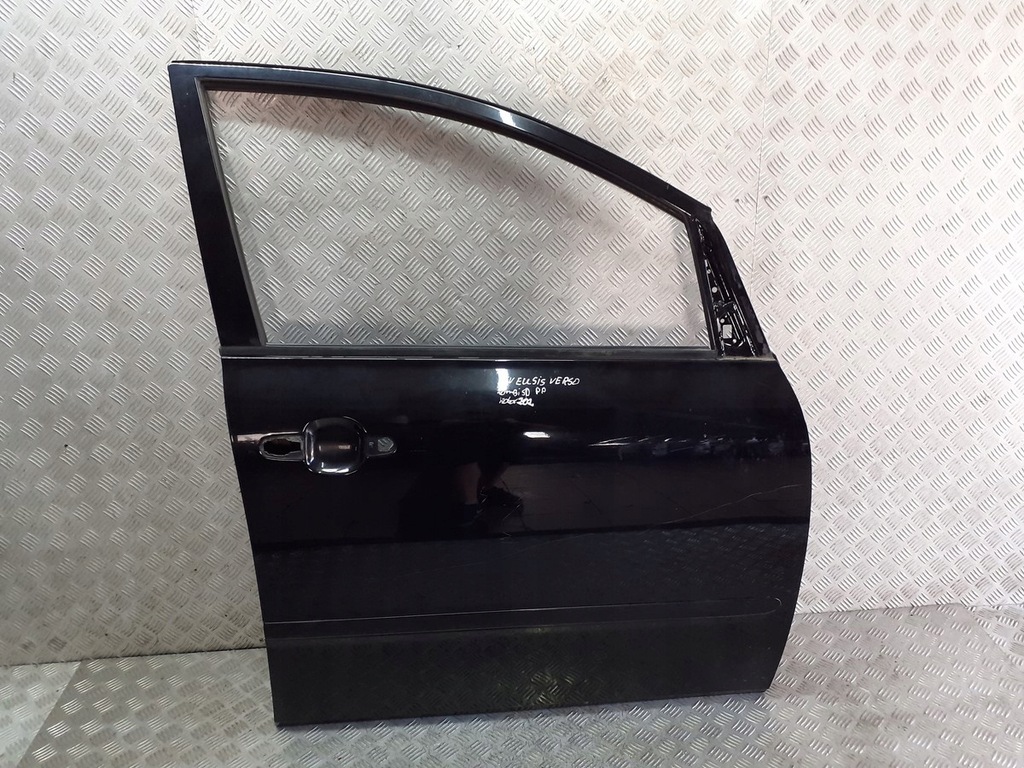 фото №1, Дверь правый перед toyota avensis verso