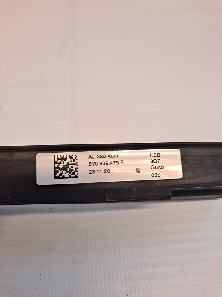 фото №10, Молдинг ущільнювач двері лівий задня a3 8y 8y0839475b