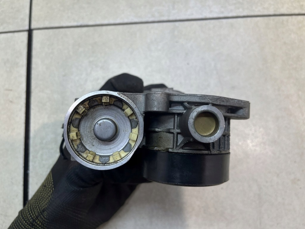 фото №8, Дроссельная заслонка peugeot 1007 1.4 16v 9647925480