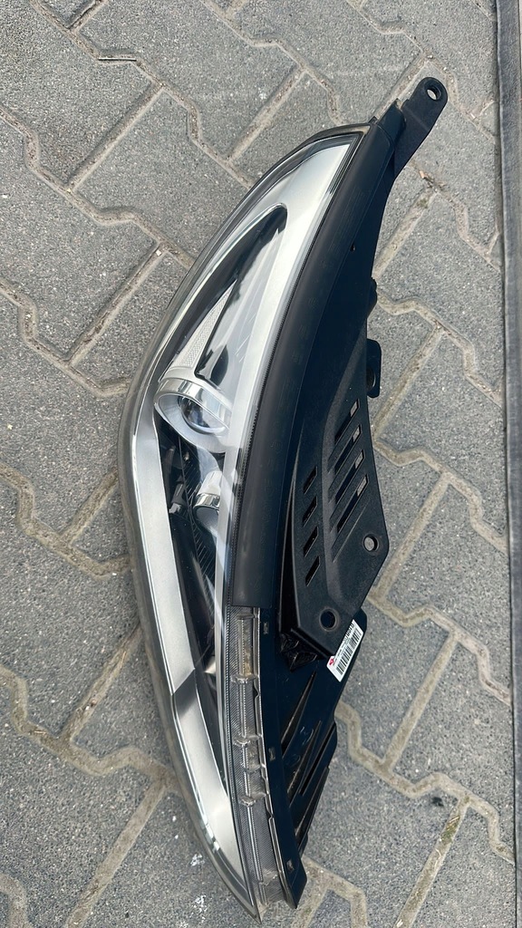 фото №2, Hyundai i30 2017- лампа права led перед