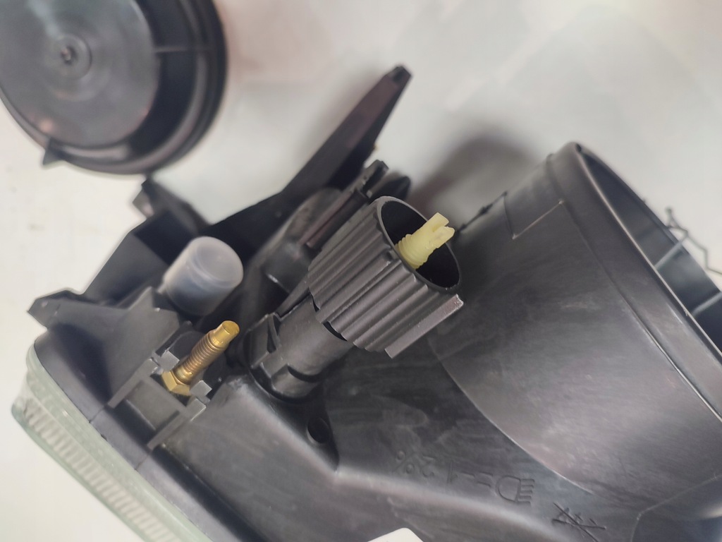 фото №3, Фара правый renault 19 88-92 h4