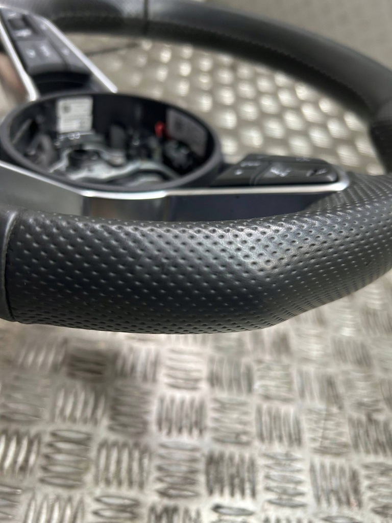 фото №7, Воздуховод мультифункция кожа audi tt tts rs 8s a4 a5 q5 ładna 8s0419091ag