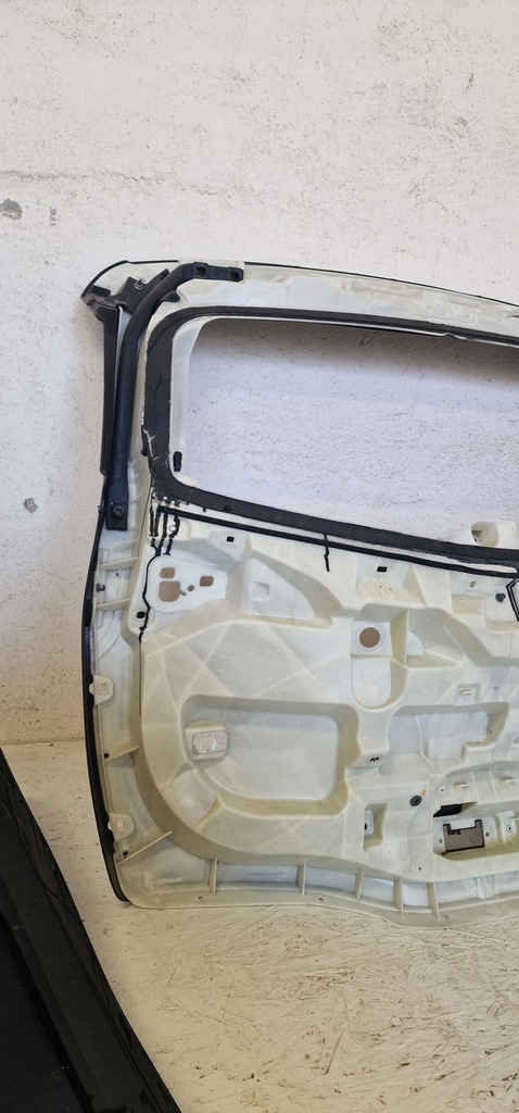 фото №10, Кришка багажника задня задня renault scenic 4 iv