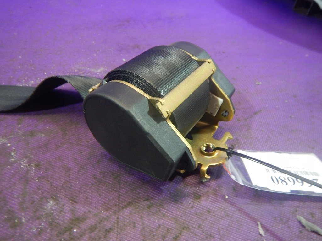 фото №2, Dacia logan i pas безопасности правый перед