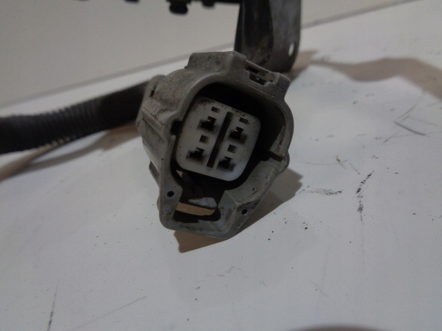 фото №5, Датчик вирівнювання ксенон перед avensis ii t25 82821-12430