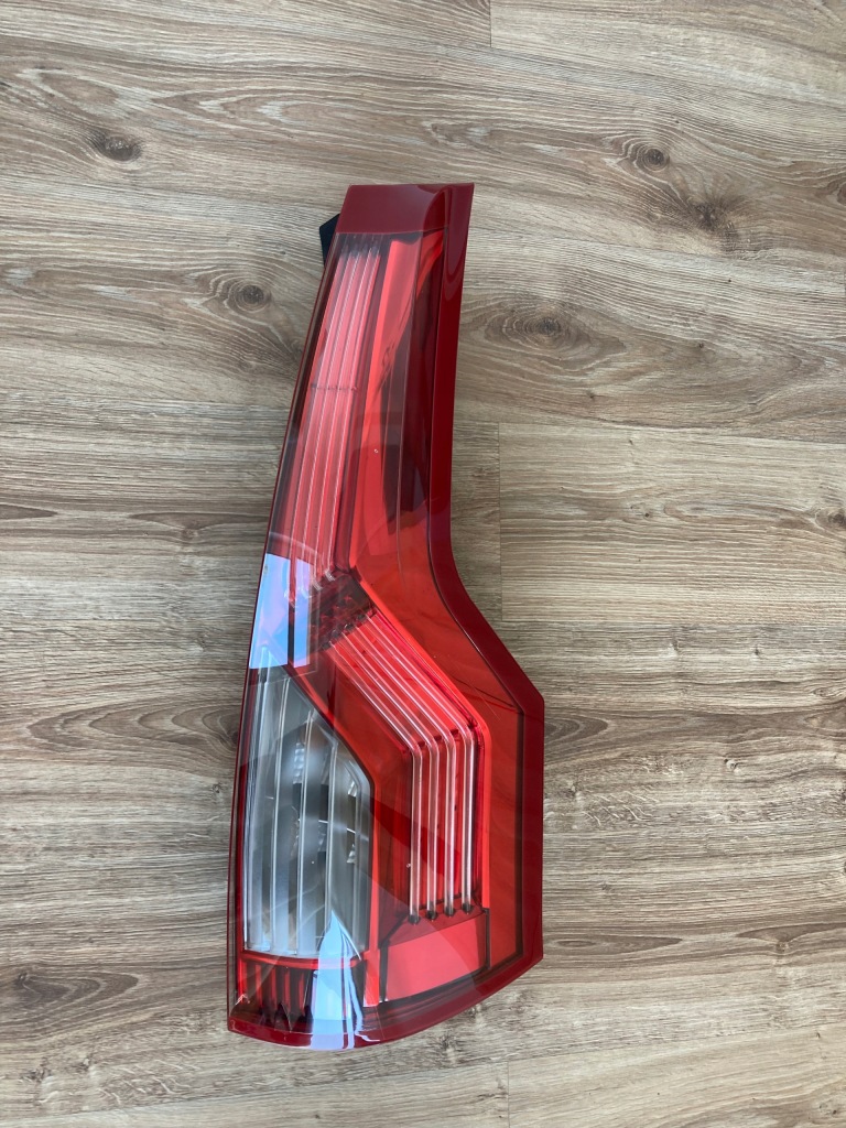 фото №1, Лампа правая задняя 009466-02 citroen c4 picasso i