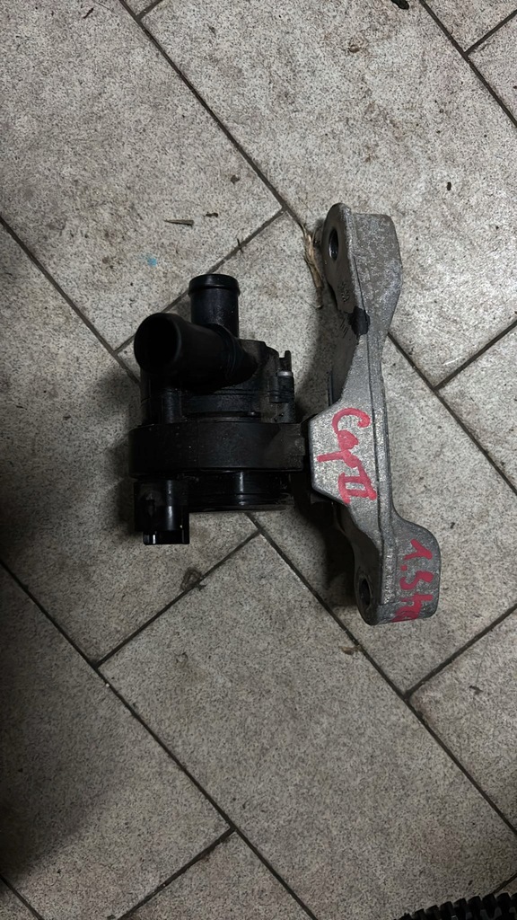 фото №1, Помпа wody дополнительная renault captur ii 144806803r