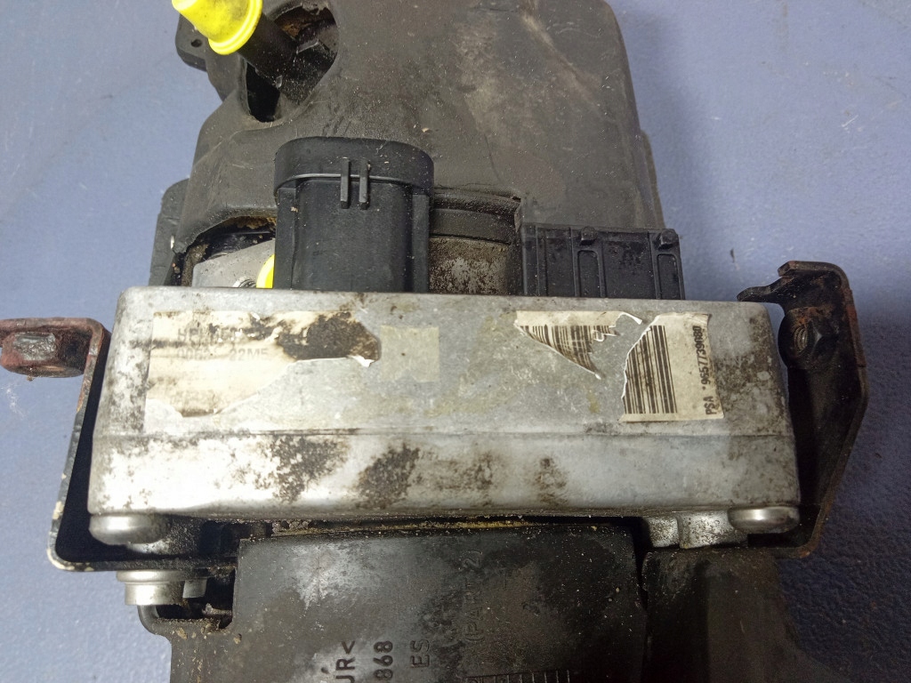 фото №8, Citroen c5 i lift 2.2 hdi насос усилителя 9657739080