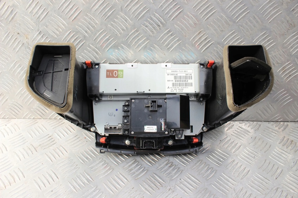 фото №6, Honda accord viii 08-15 панель радио cd навигация