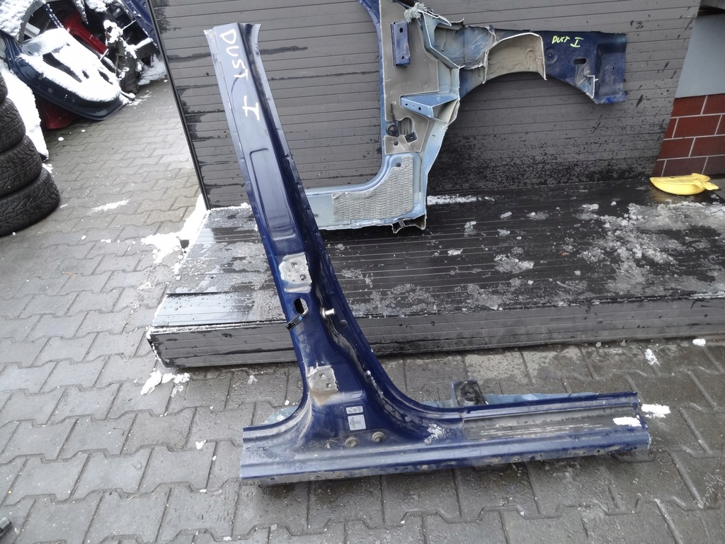 фото №1, Dacia duster 2011 блок двигателя порог правый оригинал