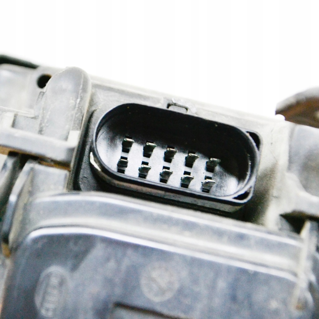 фото №9, Audi a8 s8 d3 4e 2003 левая сторона лампа передняя