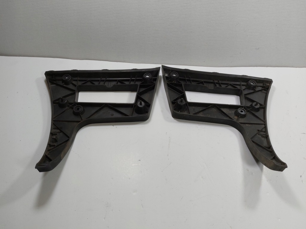 фото №1, A5 8t sportback направляющая бампера правый задняя 8t8807454