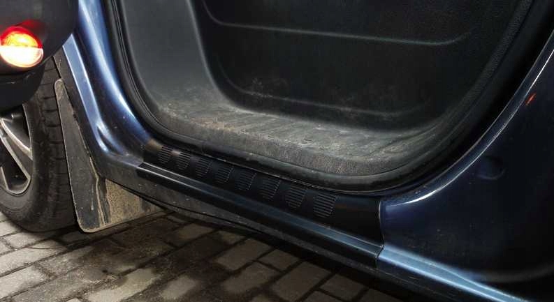 Накладки на пороги renault master 2011- Доставка